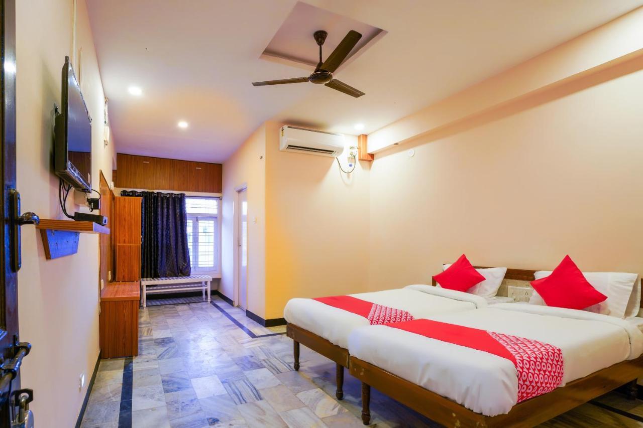Hotel O Raja Residency Near Snow World Secundurabad Buitenkant foto