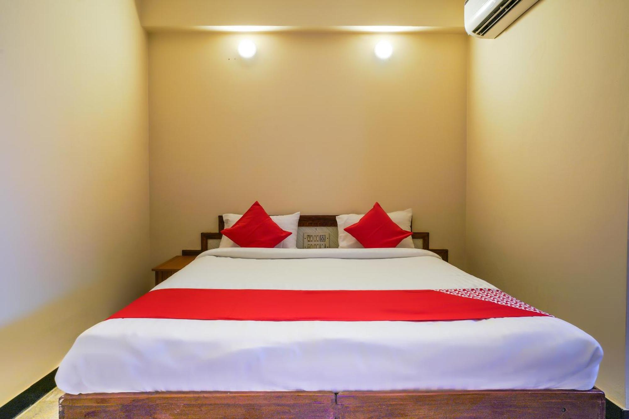 Hotel O Raja Residency Near Snow World Secundurabad Buitenkant foto