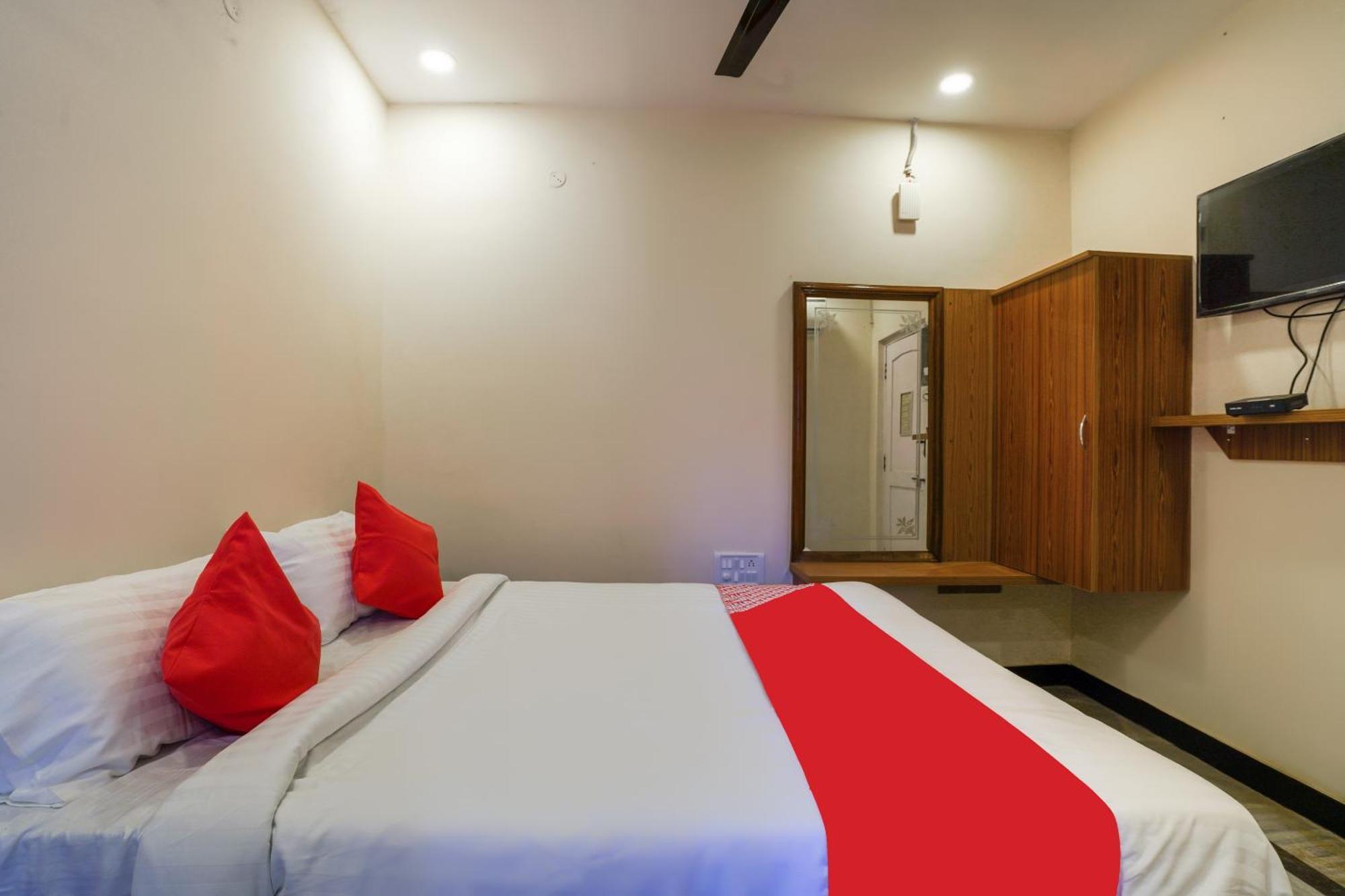 Hotel O Raja Residency Near Snow World Secundurabad Buitenkant foto